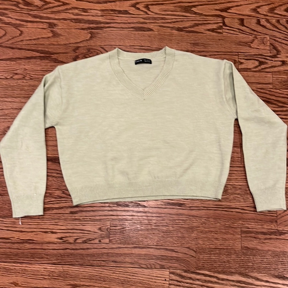SHEIN v-neck Sweater size small